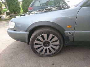 Kotflügelverbreiterungen für Audi A6 C4 (1994-1997) úzka bočná lišta dverí (3,5 cm)
