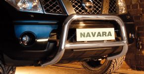 Frontbügel Frontschutzbügel Bullbar Steeler für Nissan Navara 2005-2010 Modell A