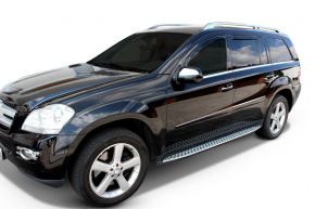 Seitliche Trittbretter für MERCEDES GL 450 2007-2013