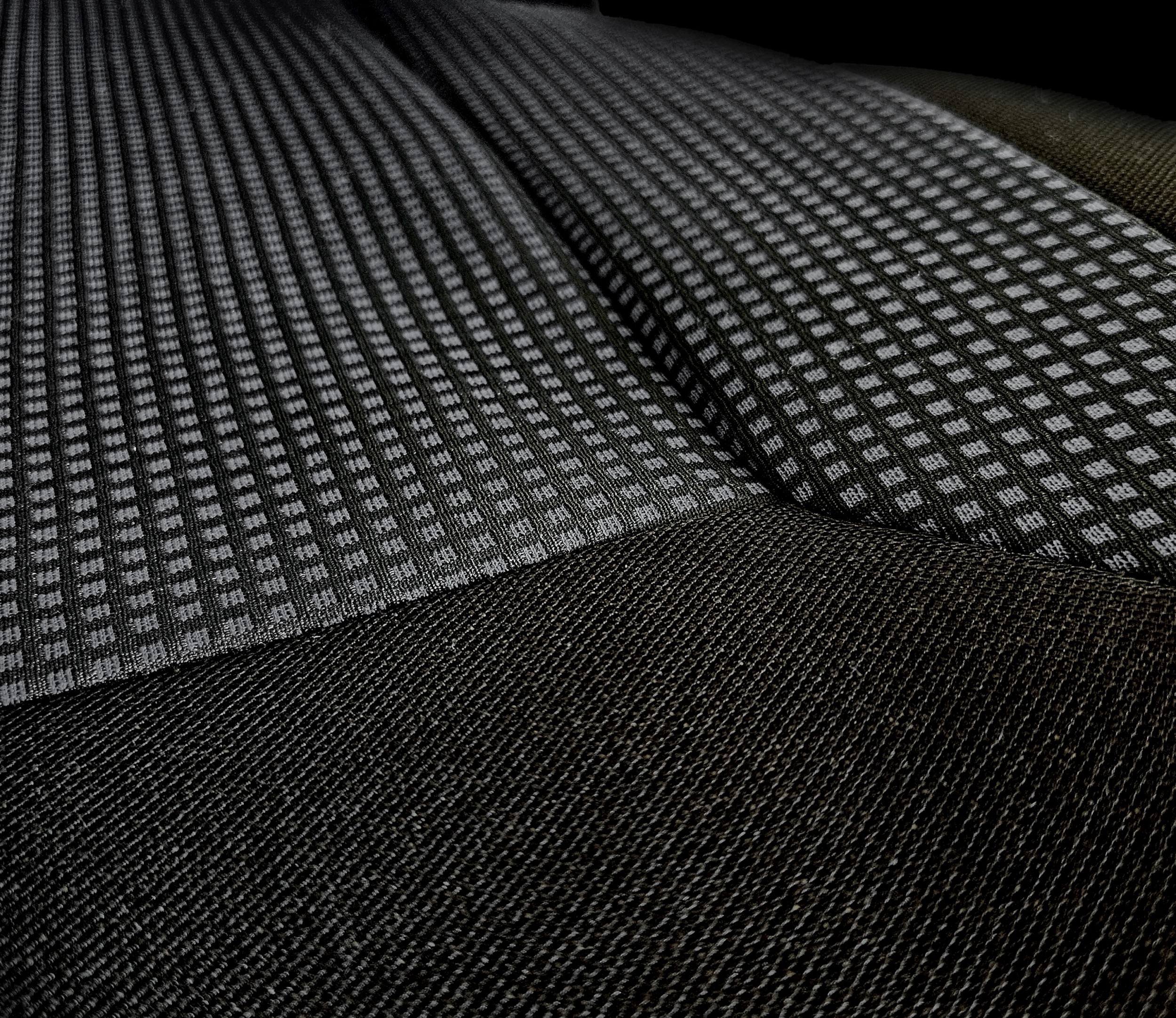 Detail des dunkelgrauen ROYAL Jacquard-Stoffs